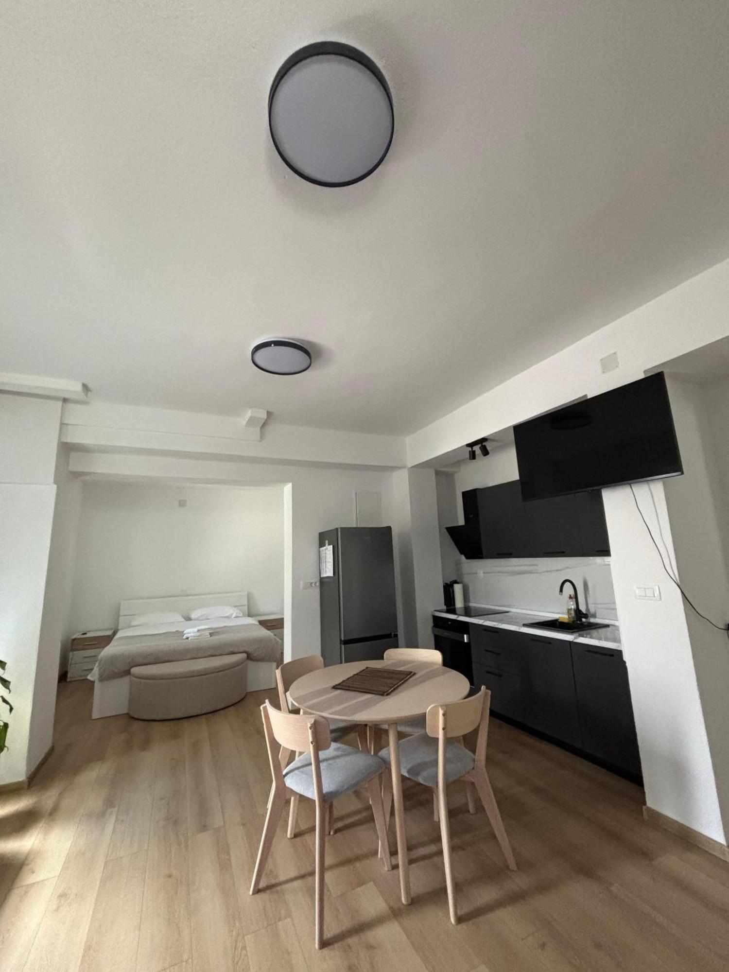 Studio Apartman Sedmica Zara Esterno foto